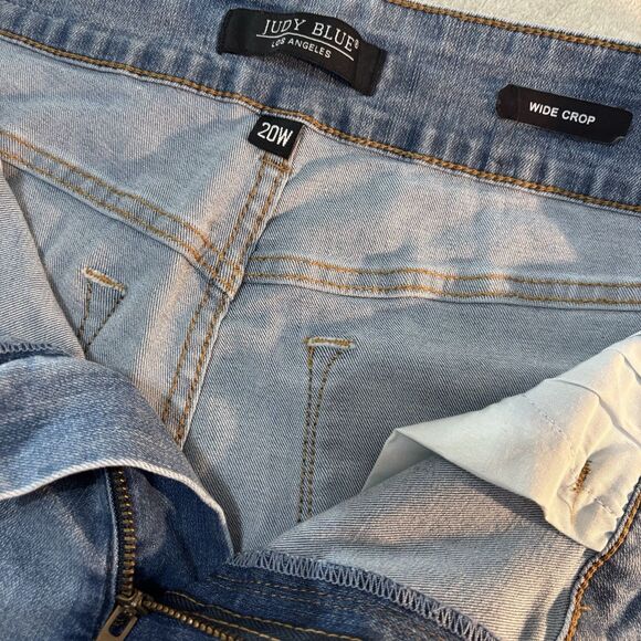 Judy Blue Wide Leg Cropped Medium Wash Trendy Denim Jeans Size 20W Plus Faded - Picture 6 of 8
